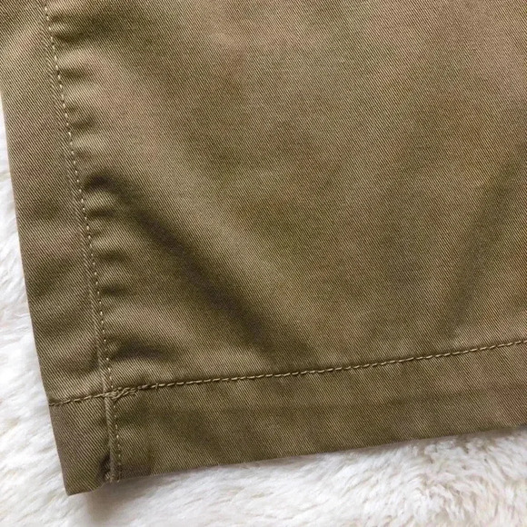 GAP Factory Khaki Straight  Fit Pants Size 32 - Picture 3 of 16